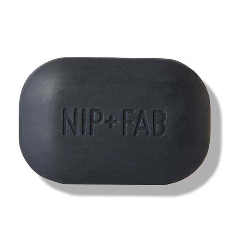 NIP+FAB - Charcoal & Mandelic Acid Spot & Acne Cleanser Bar