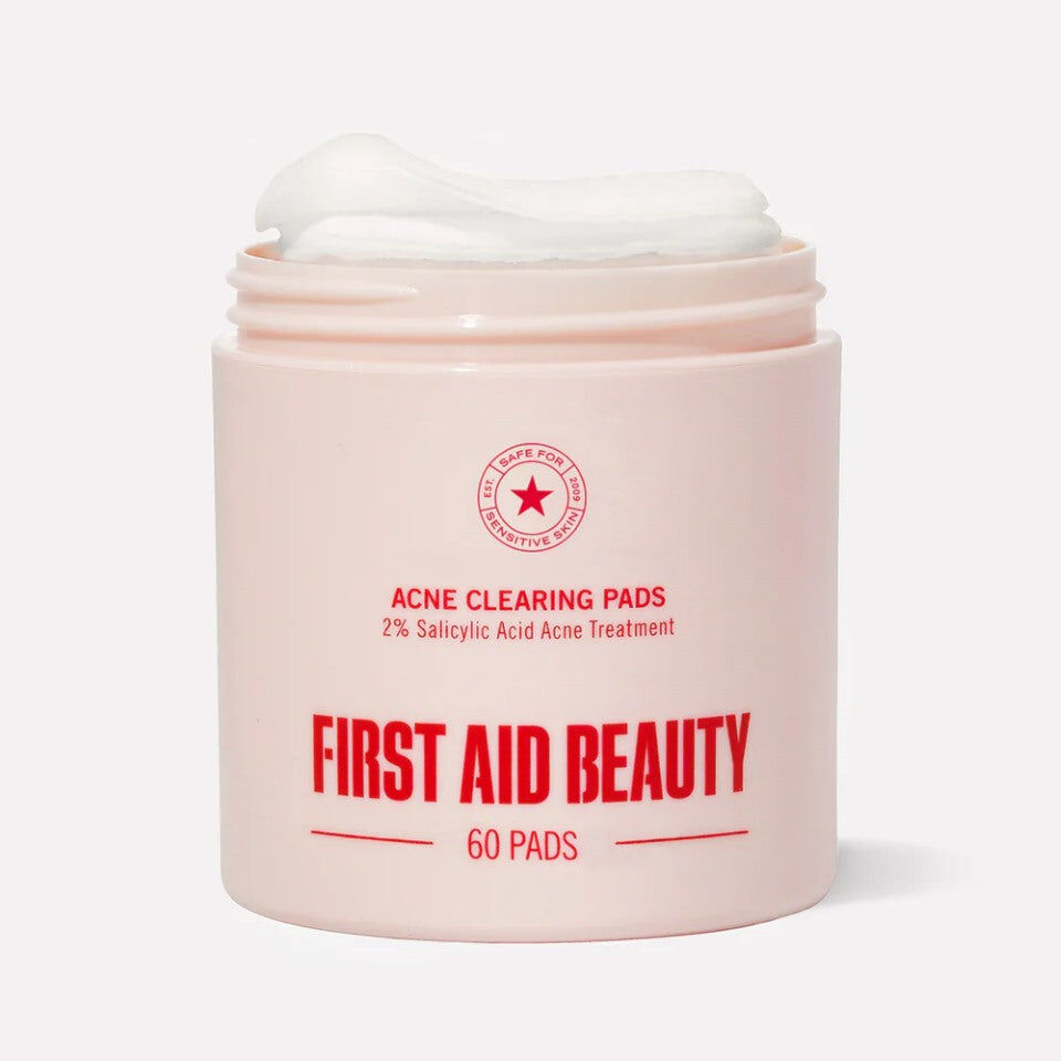 First Aid Beauty - Acne Clearing Pads 2% Salicylic Acid