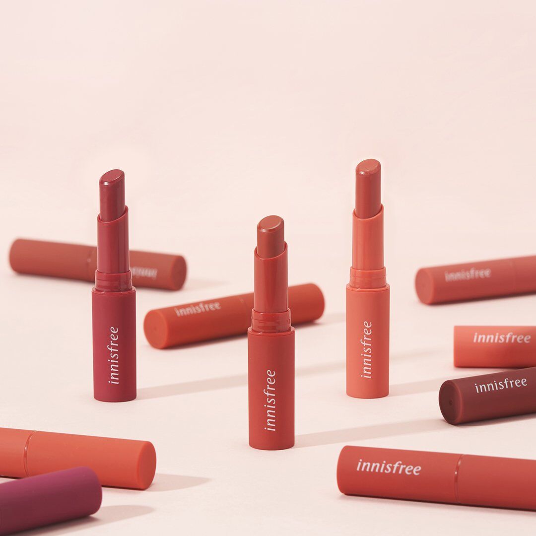 innisfree - Vivid Cotton Stick