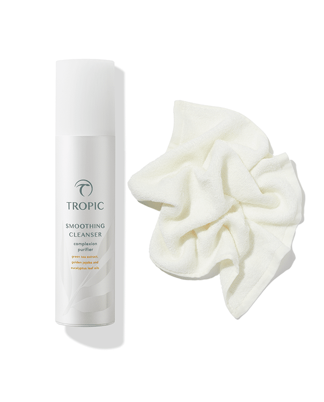 Tropic Skincare - SMOOTHING CLEANSER complexion purifier - with Cloth