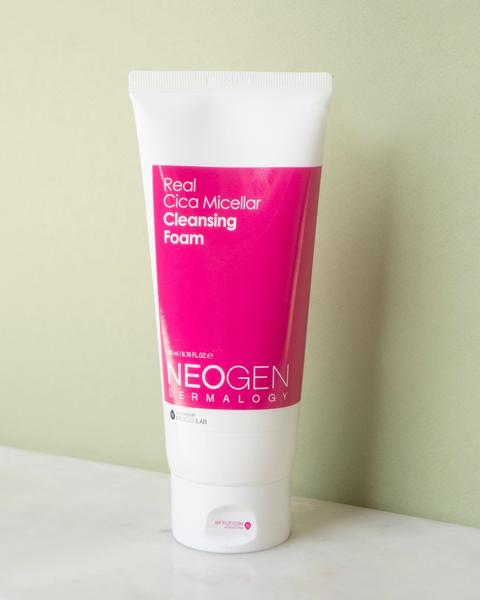 NEOGEN X SUR.MEDIC - Real Cica Micellar Cleansing Foam