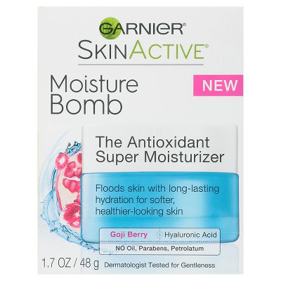 Garnier - SkinActive Gel Face Moisturizer with Hyaluronic Acid